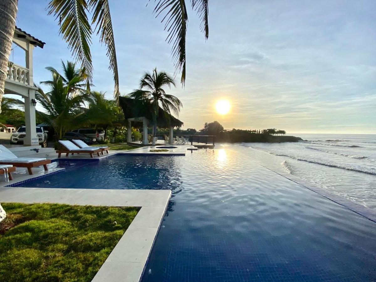 Vista Las Olas Resort El Cuco Luaran gambar